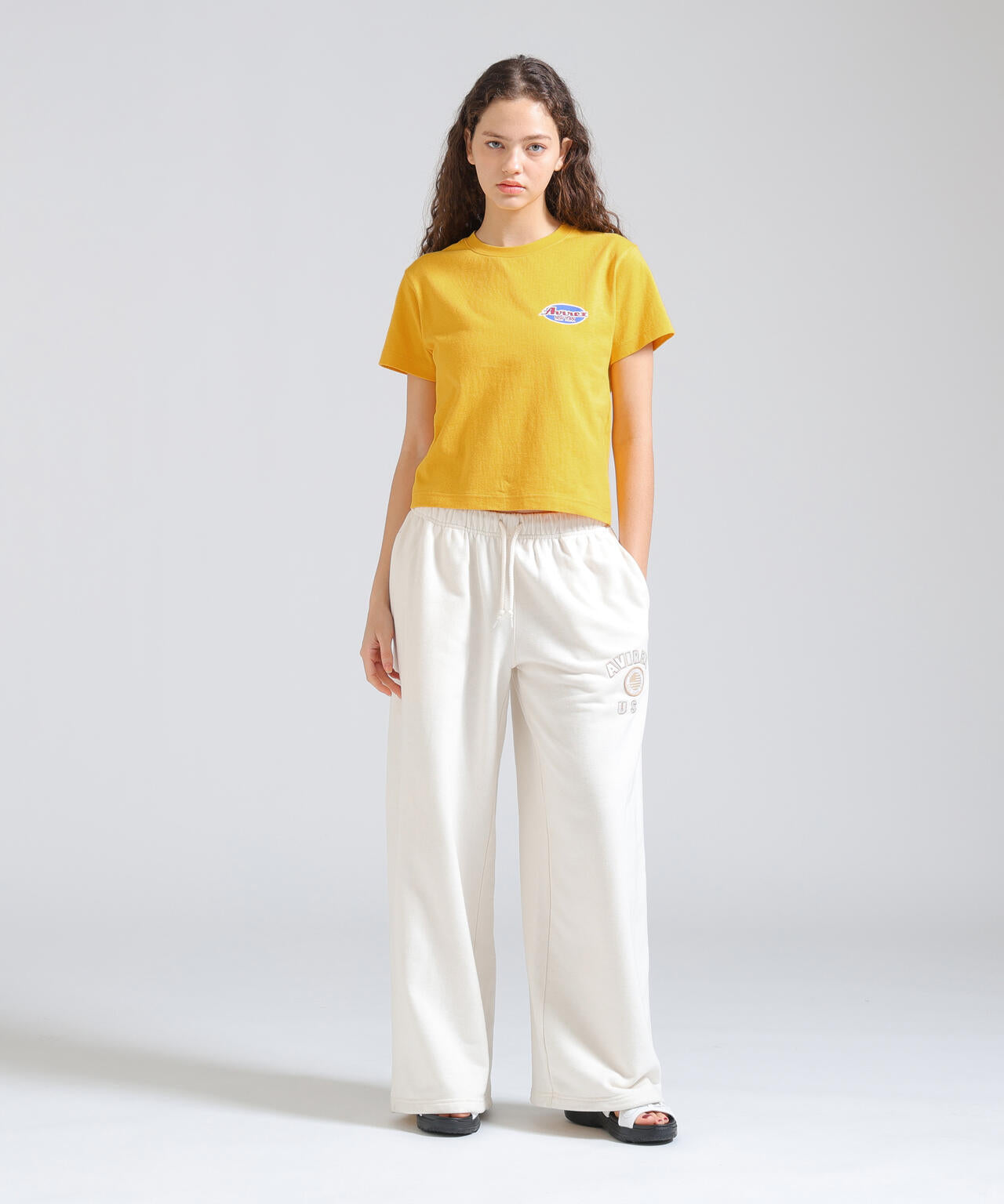 GOLD KICKOFF PUFF PRINT T-SHIRT