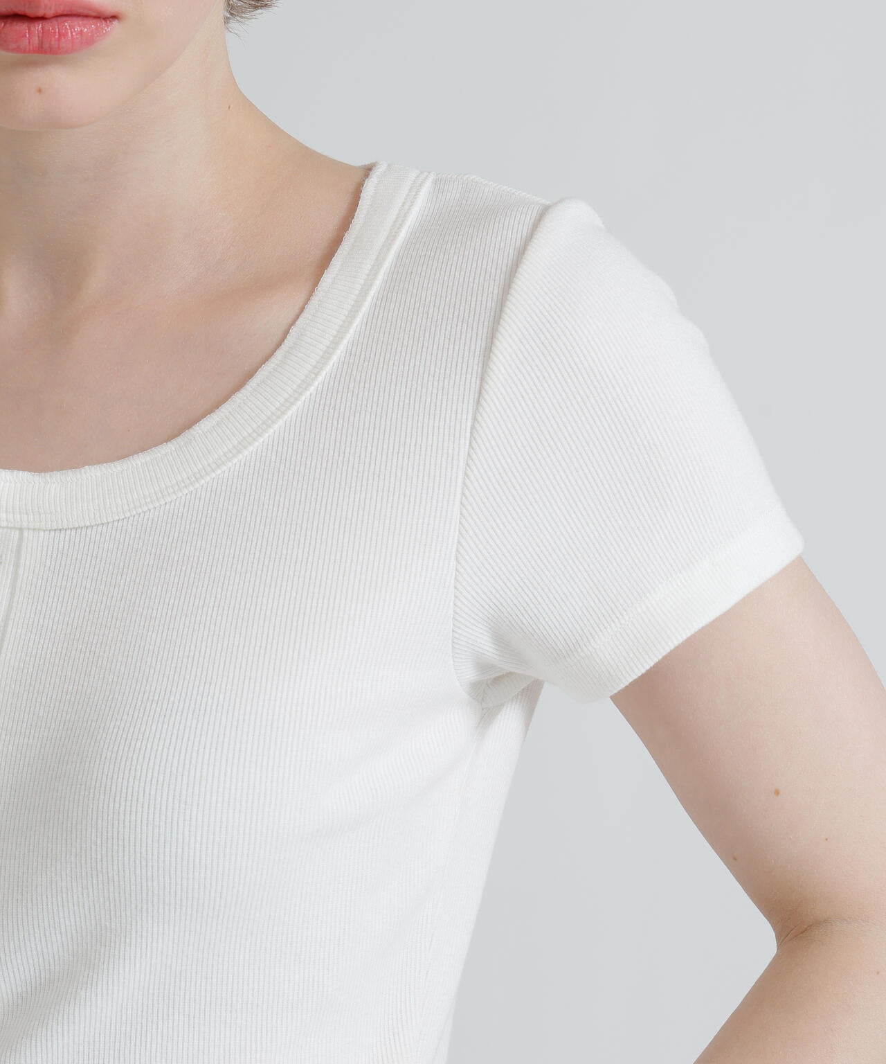 《直営店限定》S/S AC RIB HENLY T-SHIRT