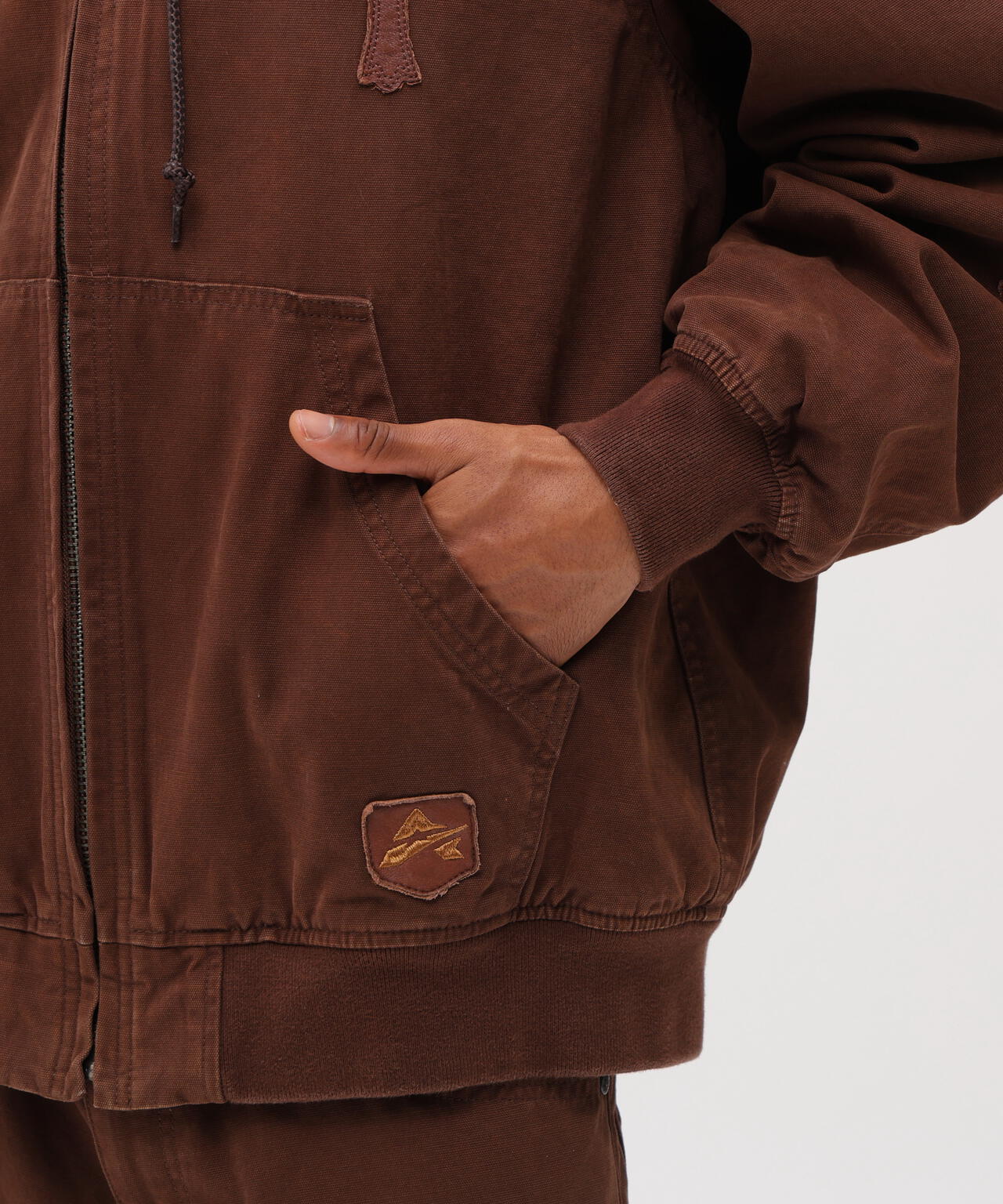LEATHER PATCH DUCK HOOD JACKET