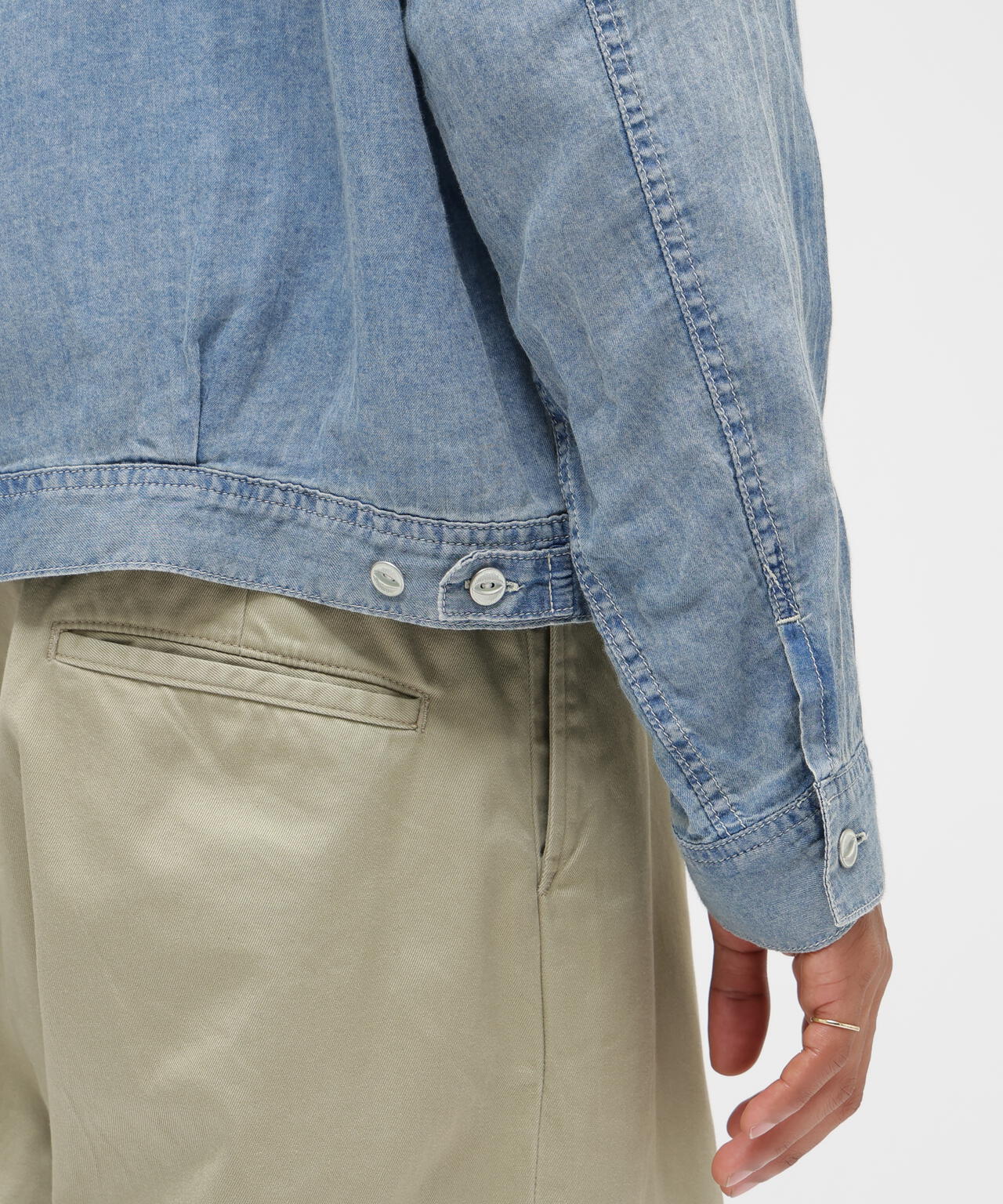 WIND THROUGH DENIM JAKET