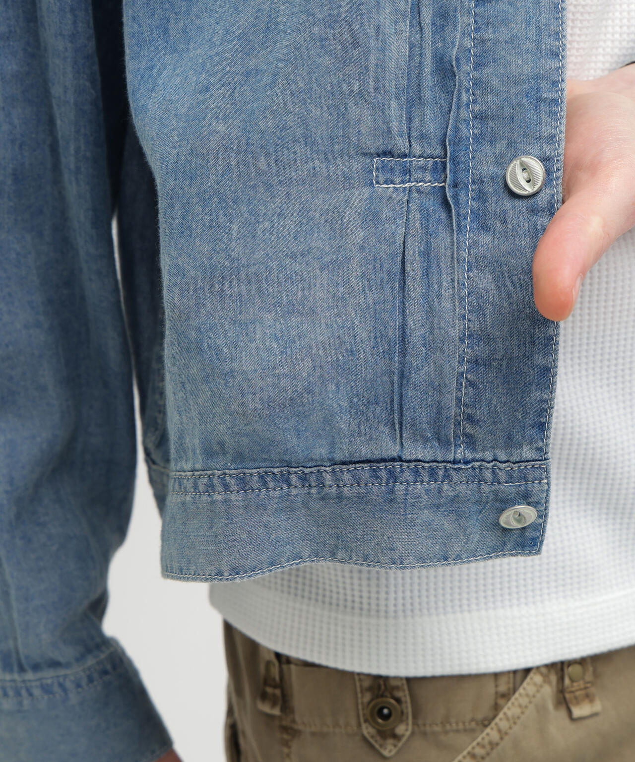 WIND THROUGH DENIM JAKET
