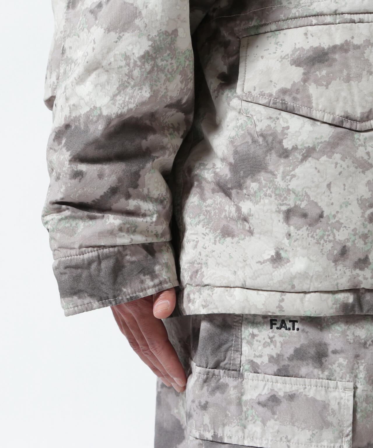 《AVIREX｜F.A.T.》A-65F.TAC