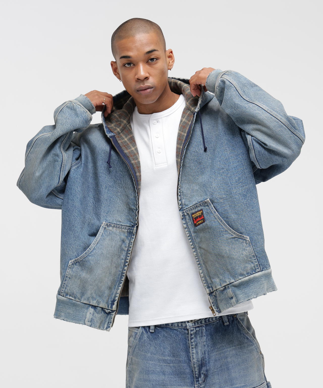 《AVIREX｜MOANDMO CLOTHING》DENIM ACTIVE PARKA