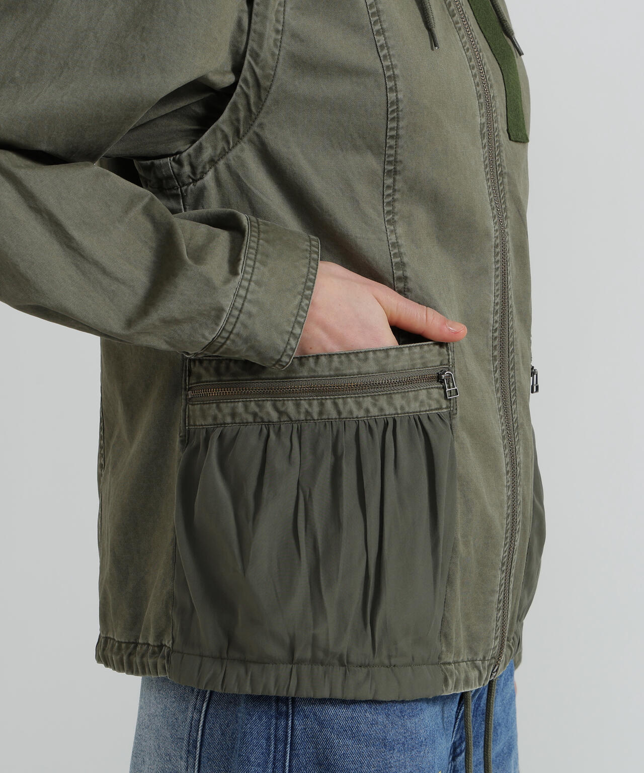 《WOMAN》MILITARY ZIP POCKET DETACHABLE JACKET