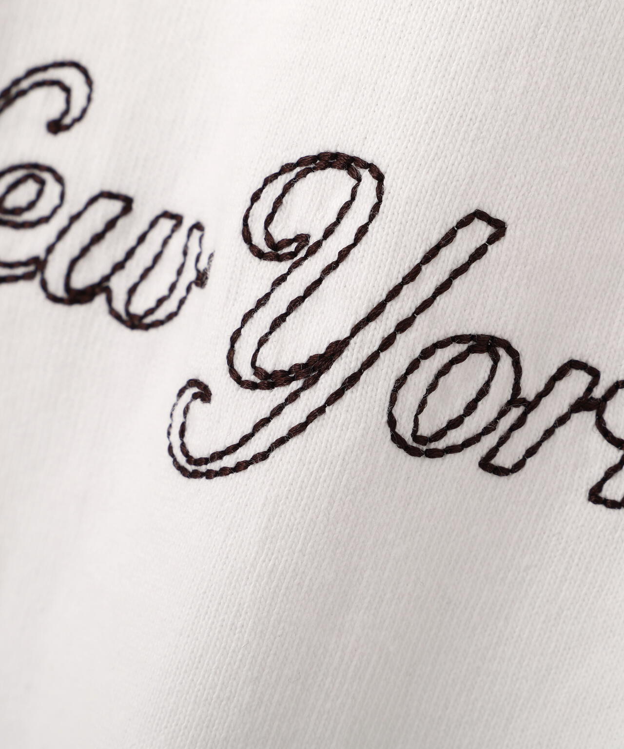 STITCH EMBROIDERY LOGO T-SHIRT