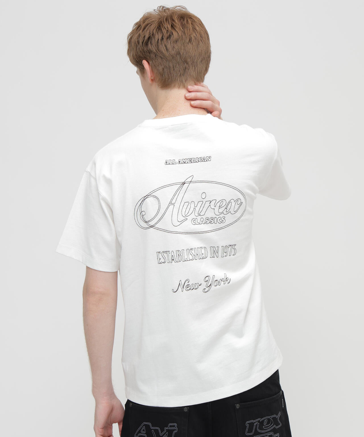 STITCH EMBROIDERY LOGO T-SHIRT