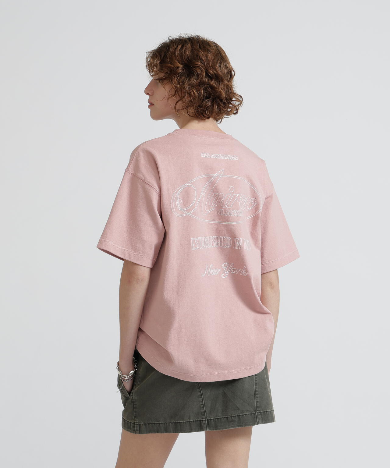 《WOMAN》STITCH EMBROIDERY LOGO T-SHIRT