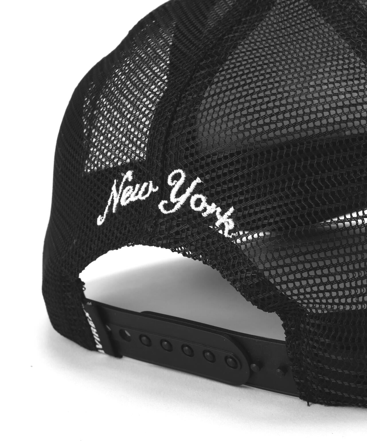 VARSITY OVAL LOGO MESH CAP