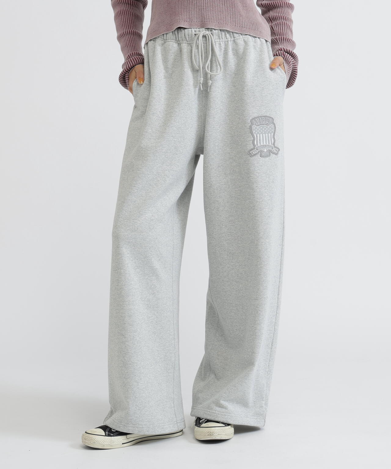 《WOMAN》SIGNATURE VARSITY LOGO SWEAT PANTS