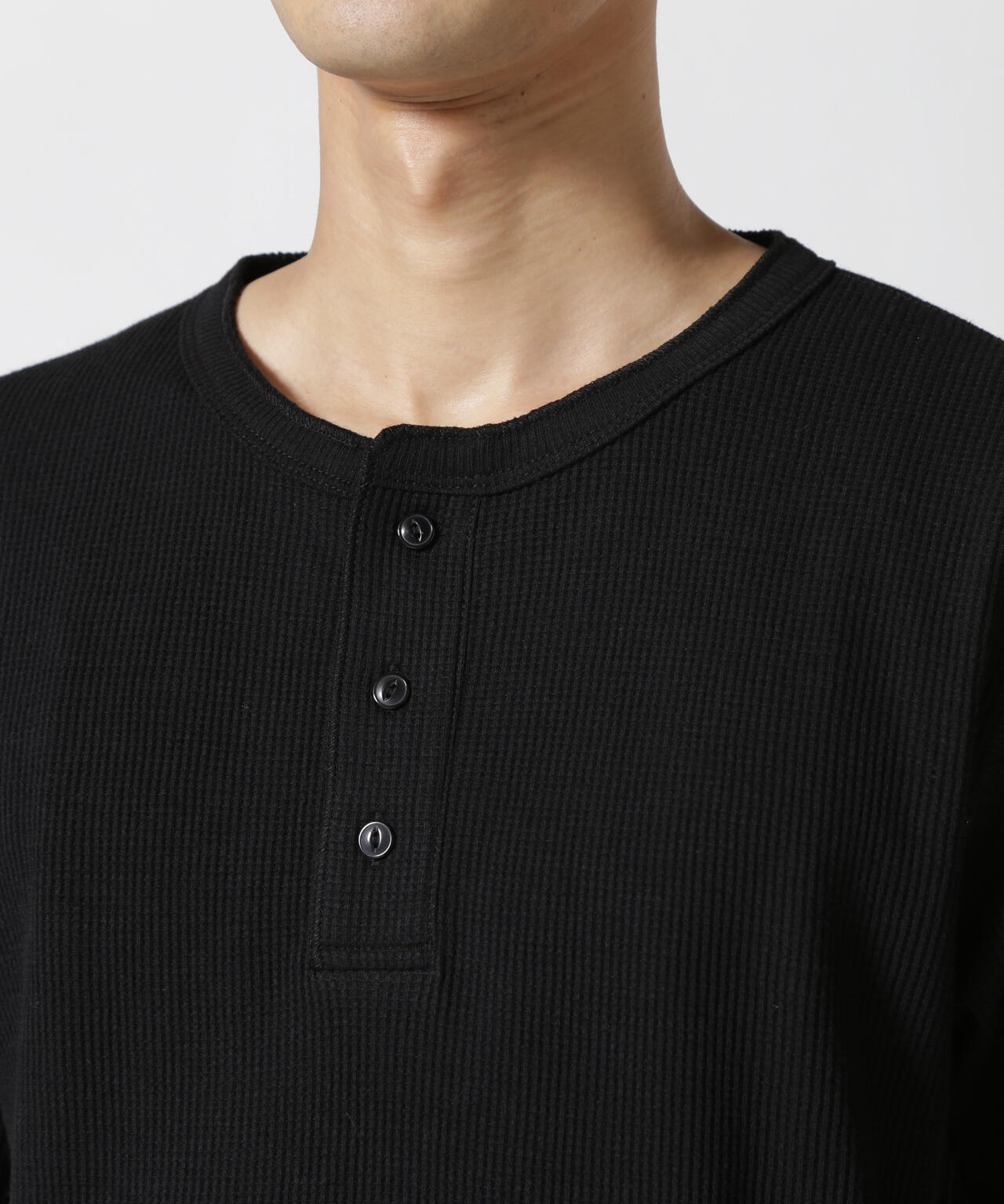 《DAILY/デイリー》THERMAL HENLEY NECK T-SHIRT