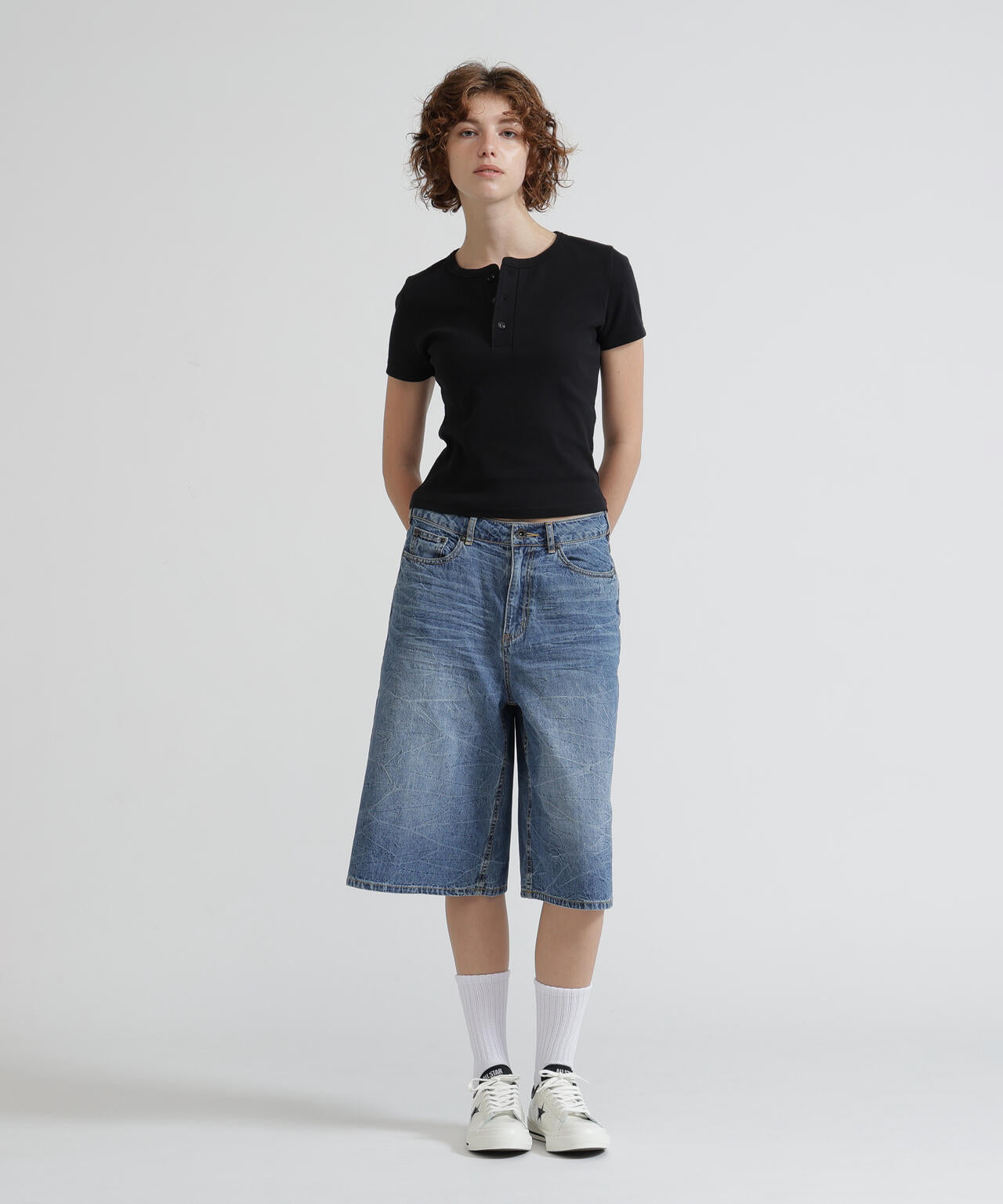 《DAILY/デイリー/WOMAN》 S/S HENLEY NECK T-SHIRT