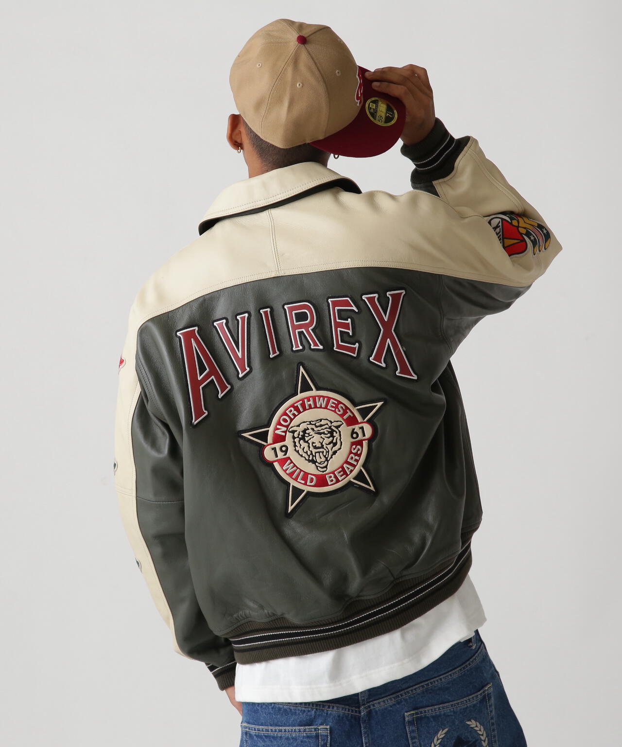 STADIUM JACKET WILD BEARS
