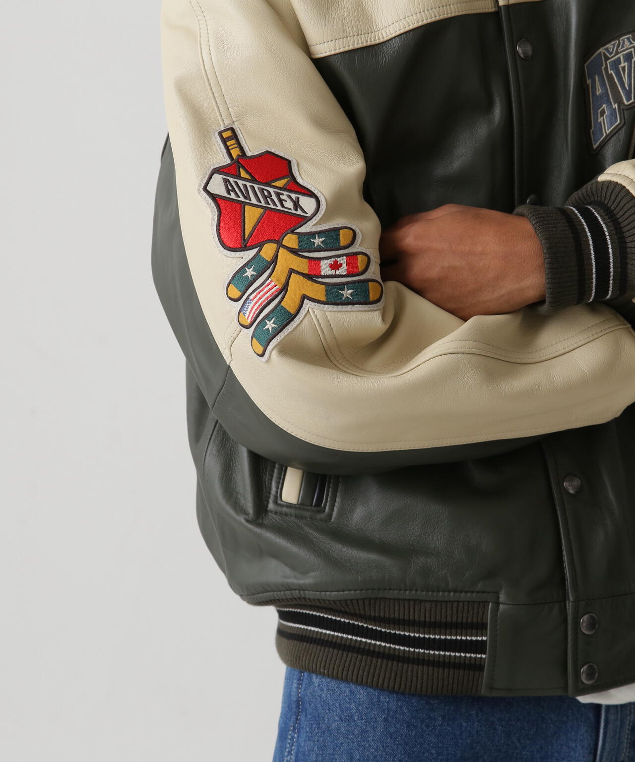 STADIUM JACKET WILD BEARS