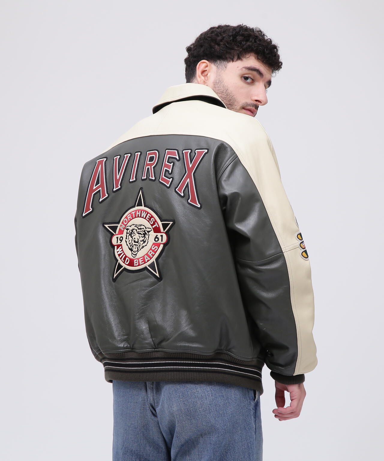 STADIUM JACKET WILD BEARS
