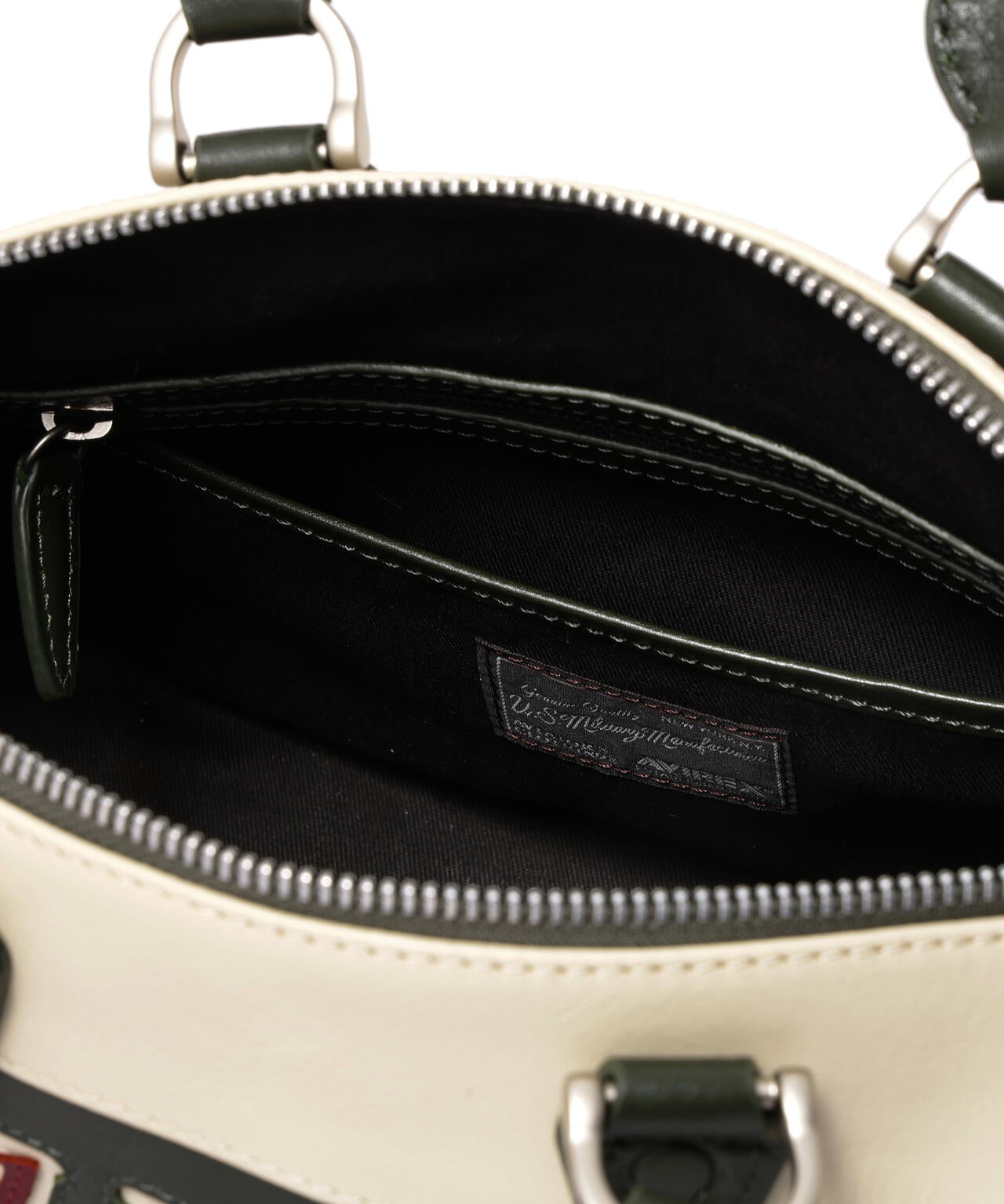 WILD BEARS MINI DUFFLE BAG