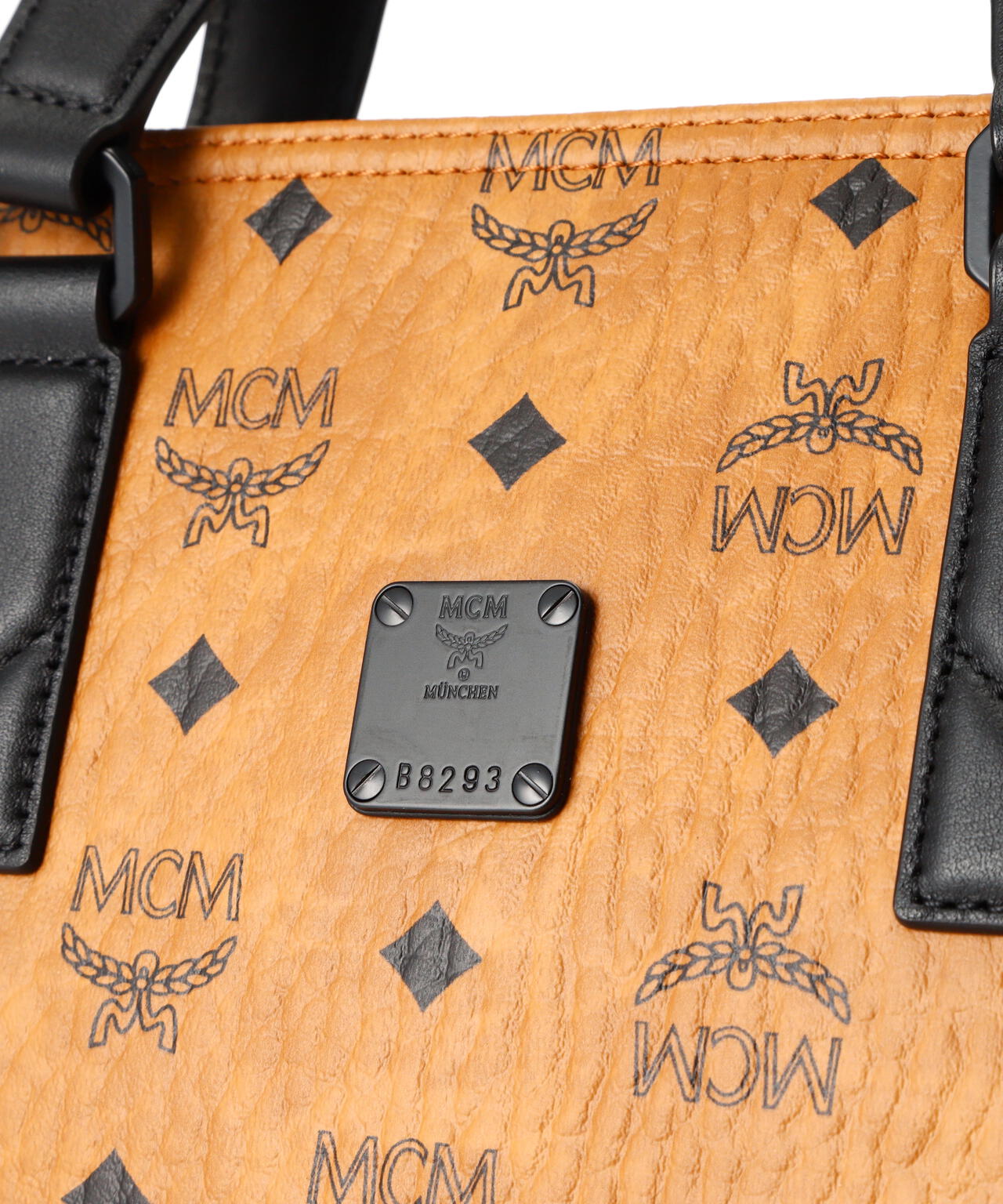 MCM/エムシーエム/Klassik Visetos Tote Medium/クラシック ヴィセトス トートバッグ ミディアム