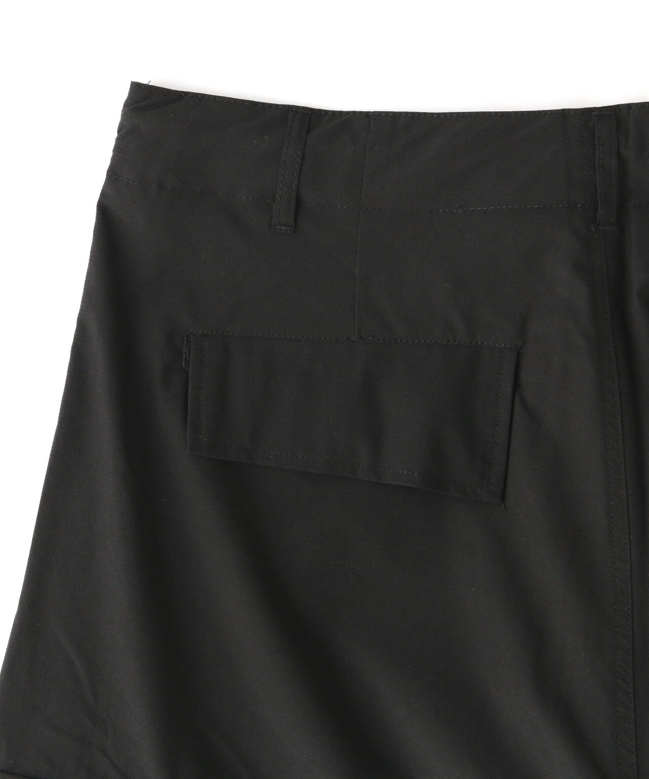 WHITELAND/ホワイトランド/NYLON CARGO SHORT