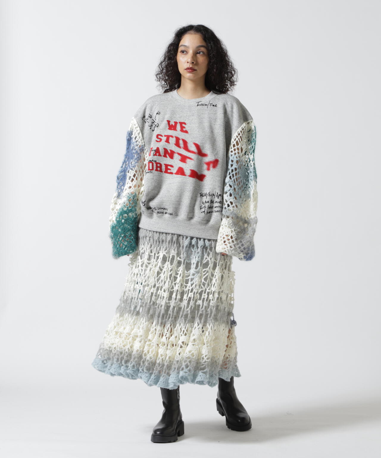 (un)decided/アンディサデッド/Complex Gradient Crochet Knit