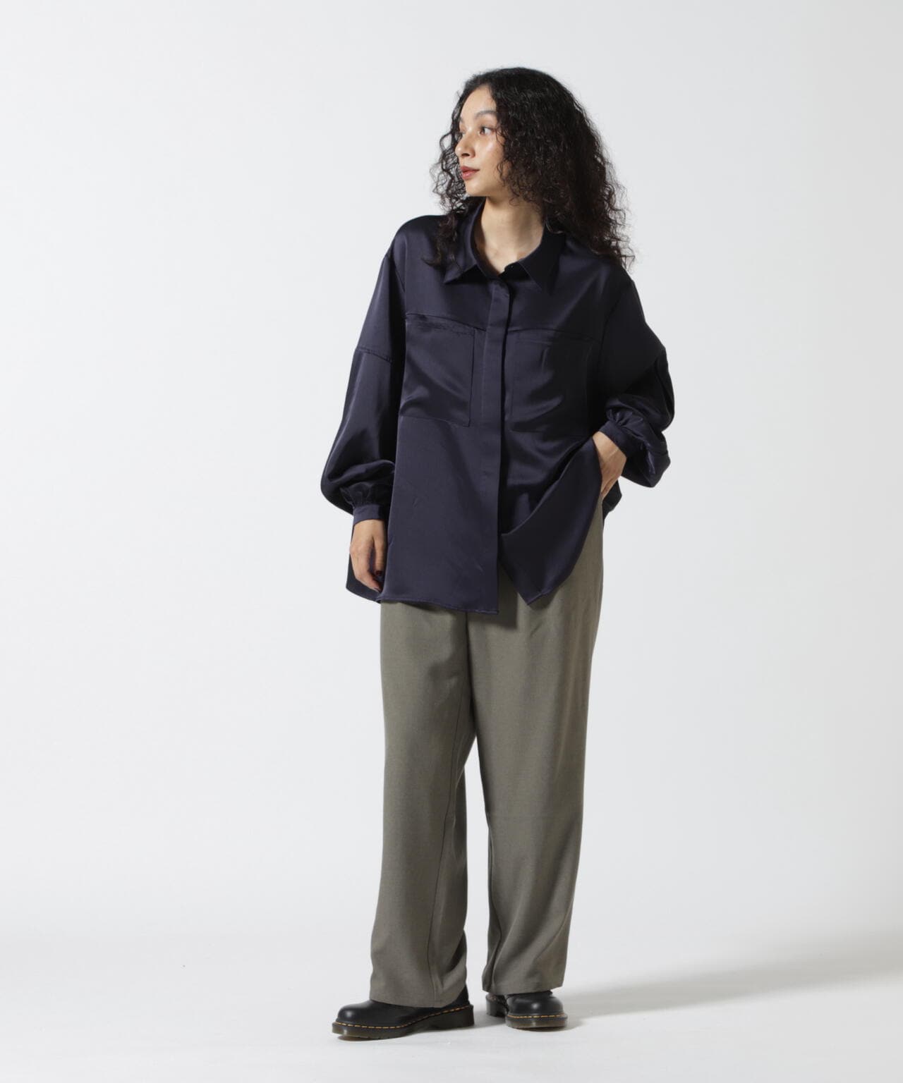 MANOF/マノフ/OUT POCKET SATIN SHIRTS