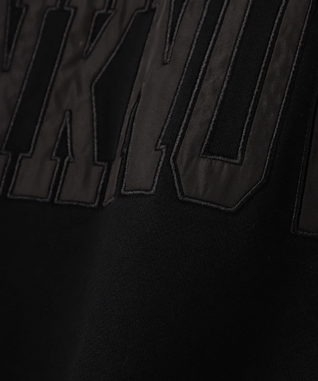 UNKNOWN LONDON/アンノウンロンドン/COLLARED CREWNECK  SWEAT