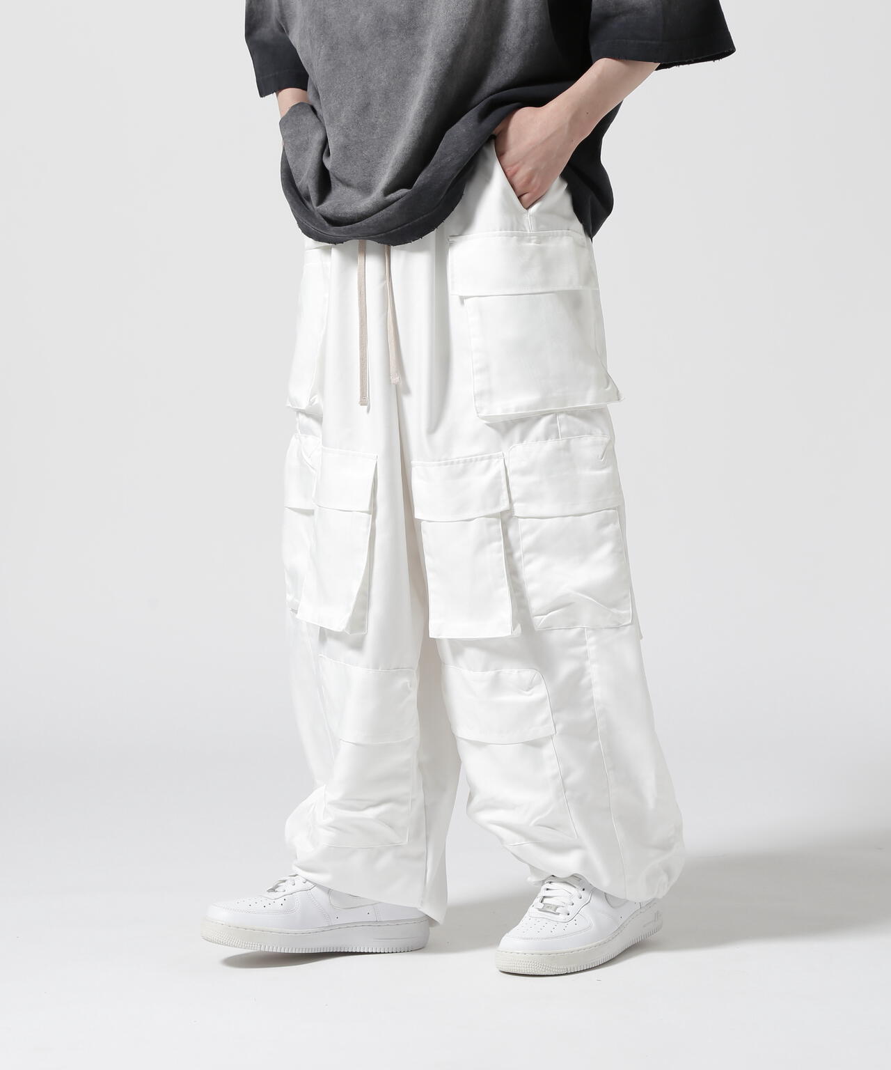 【WEB＆DEPOT限定】DankeSchon/ダンケシェーン/MULTI POCKET CARGO