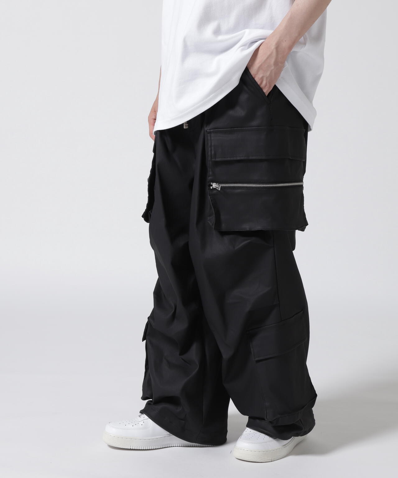DankeSchon/ダンケシェーン/PREMIUM COATING WIDE POCKET PANTS