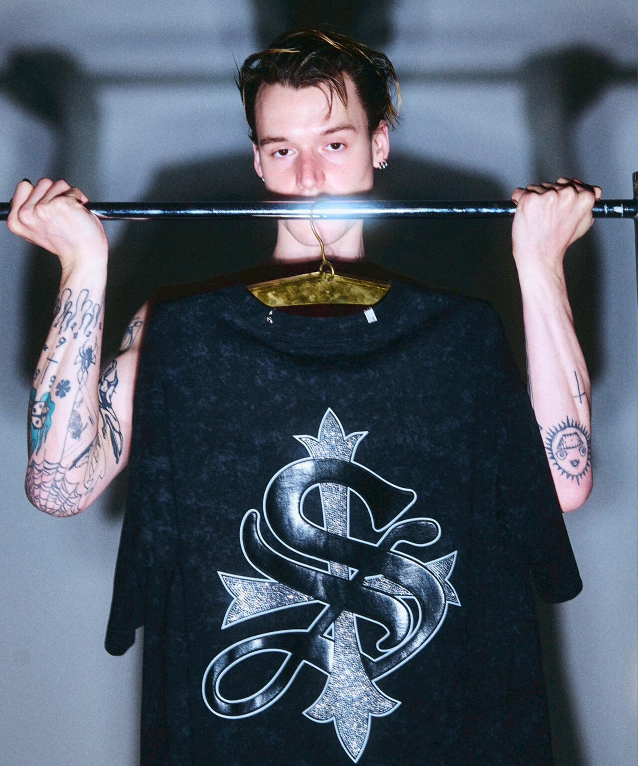 SUPPLIER/サプライヤー/【LHP EXCLUSIVE】Vintage Wash Pierced Cross Tee