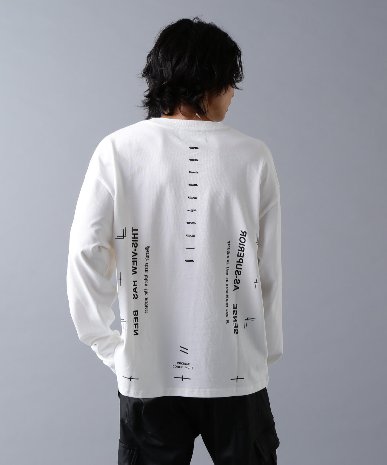 A4A/エーフォーエー/L/S TEE NUMBER