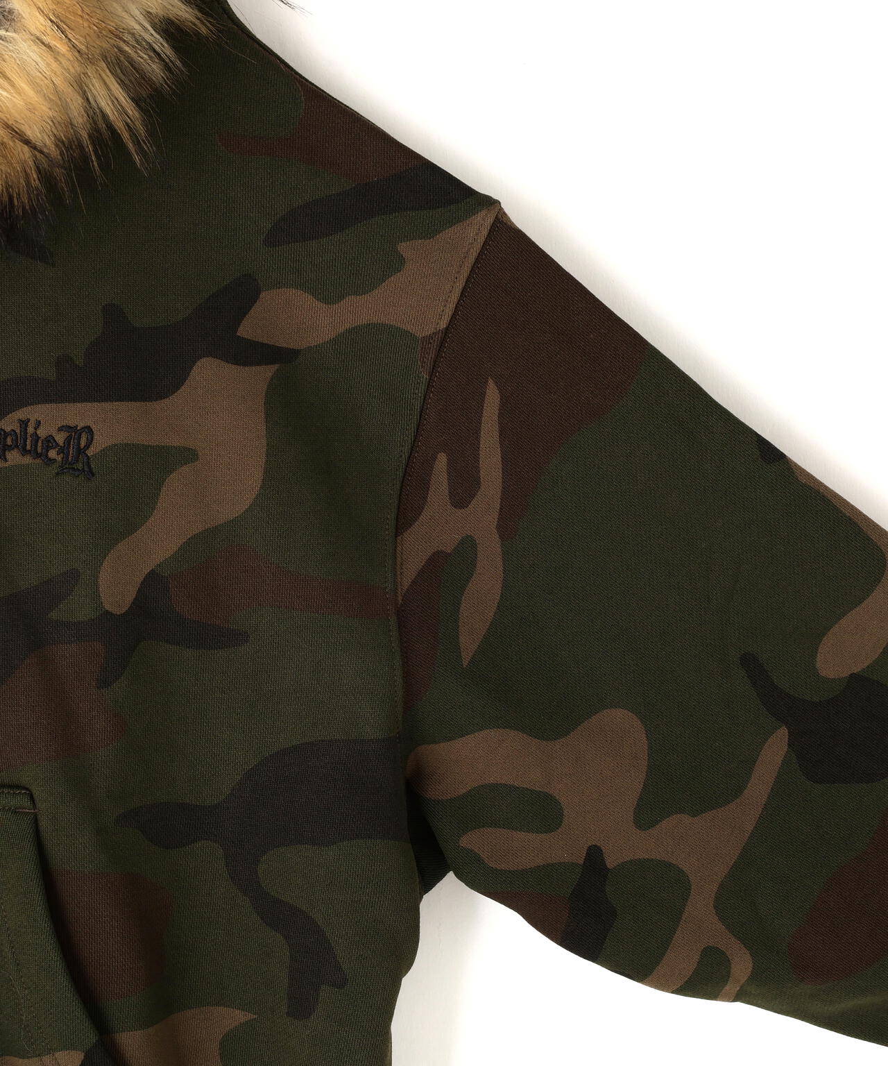 SUPPLIER/サプライヤー/FAUX FUR CROSS ZIP HOODIE