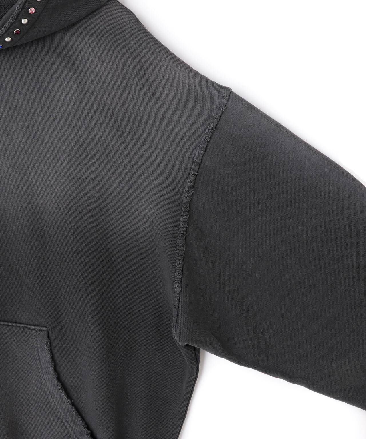 WHITELAND/ホワイトランド/STUDS DAMAGE HOODIE