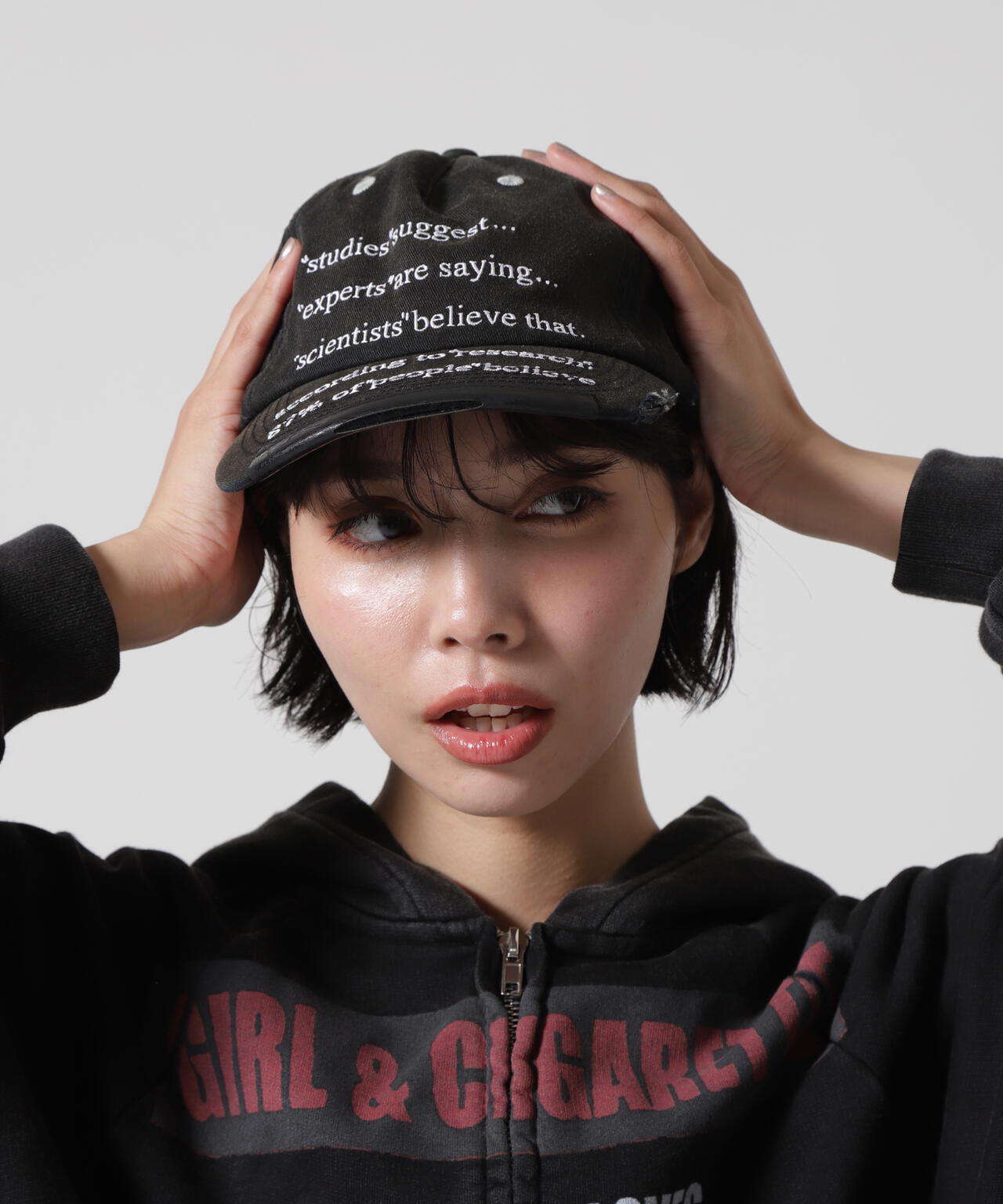 Praying/プレイング/STUDIES CAP
