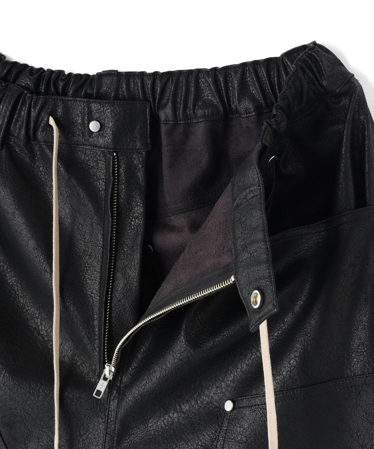 DankeSchon/ダンケシェーン/PULEATHER W-KNEE SHORTS