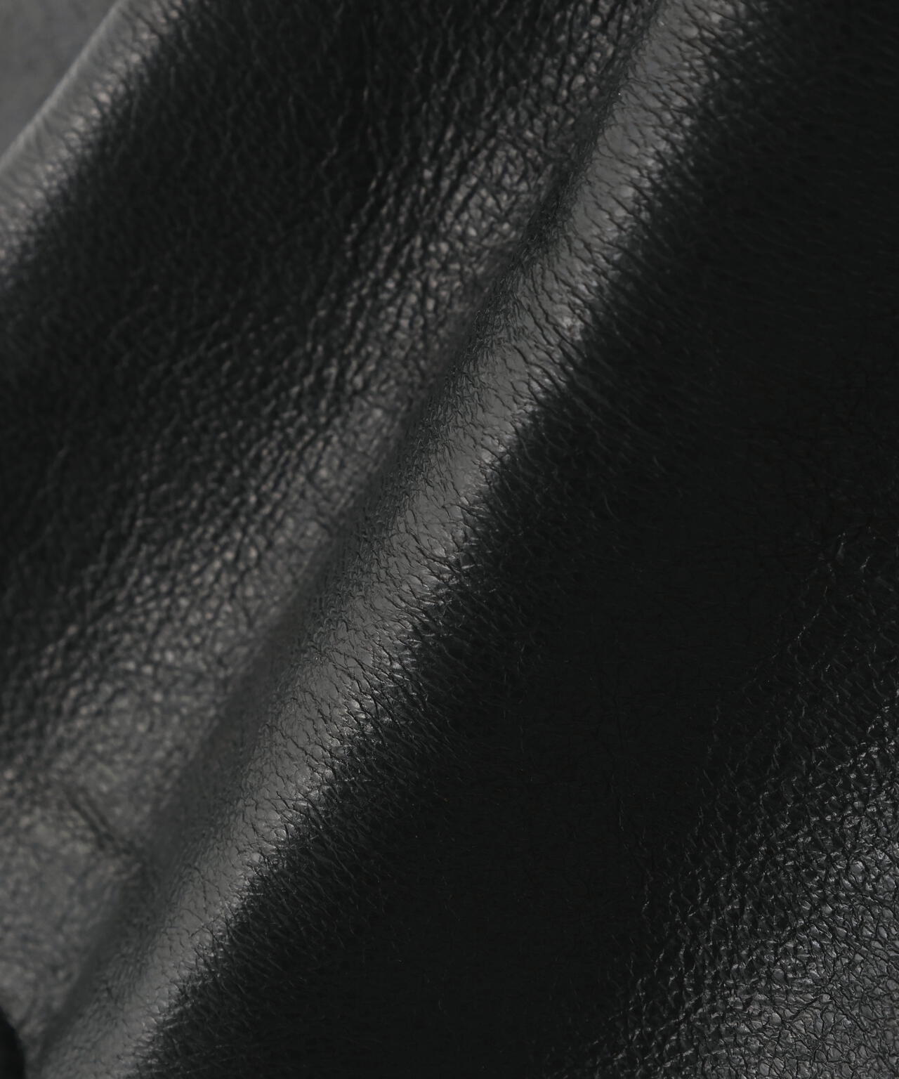 DankeSchon/ダンケシェーン/REPRO-LEATHER CARGO SHORTS