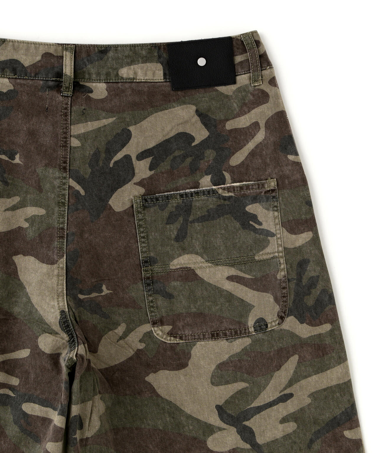 DankeSchon/ダンケシェーン/BAGGY SHORTS/CAMO SWARO