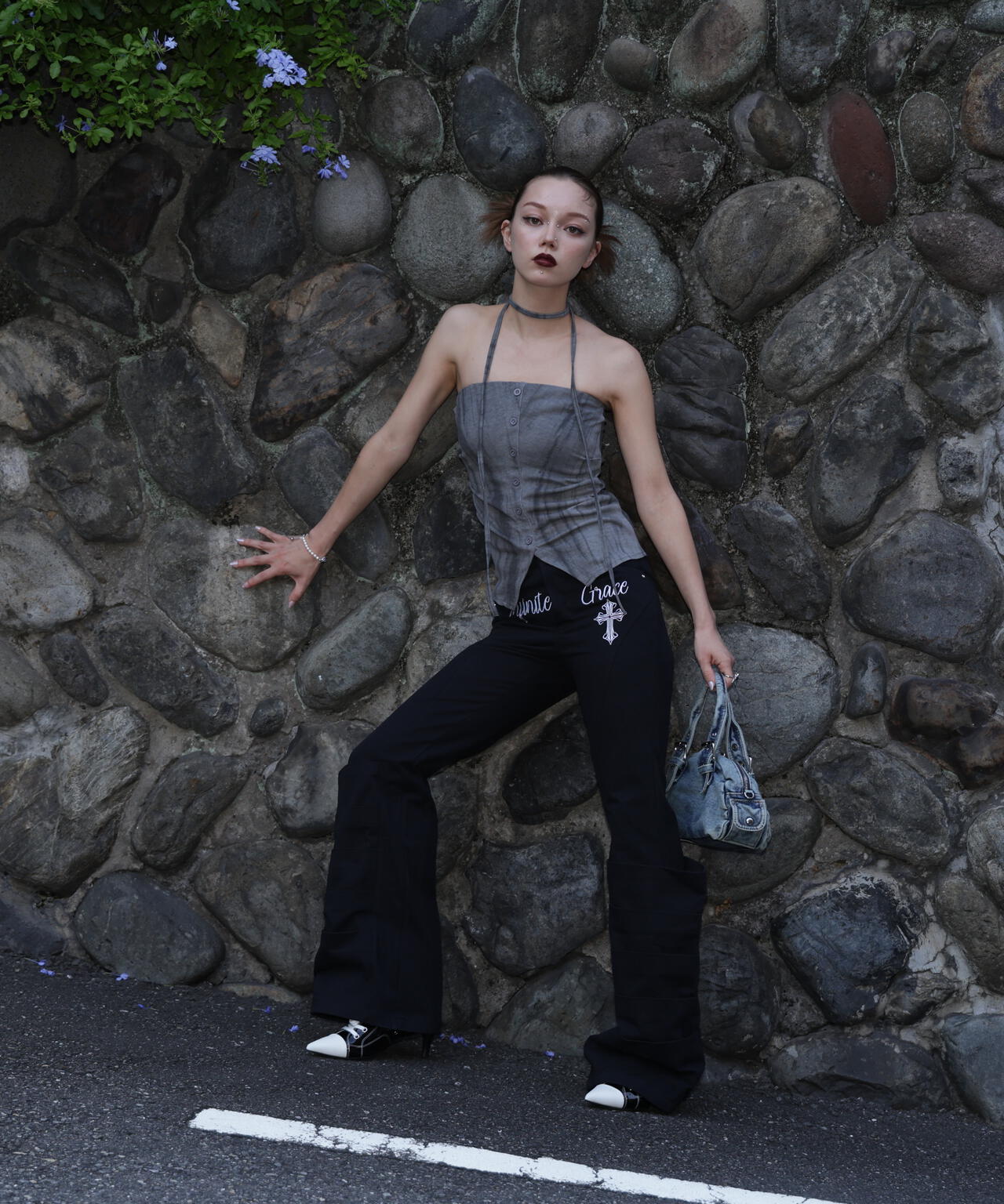 MAVYTH/メヴィス/CROSS FLARE TUCK PANTS