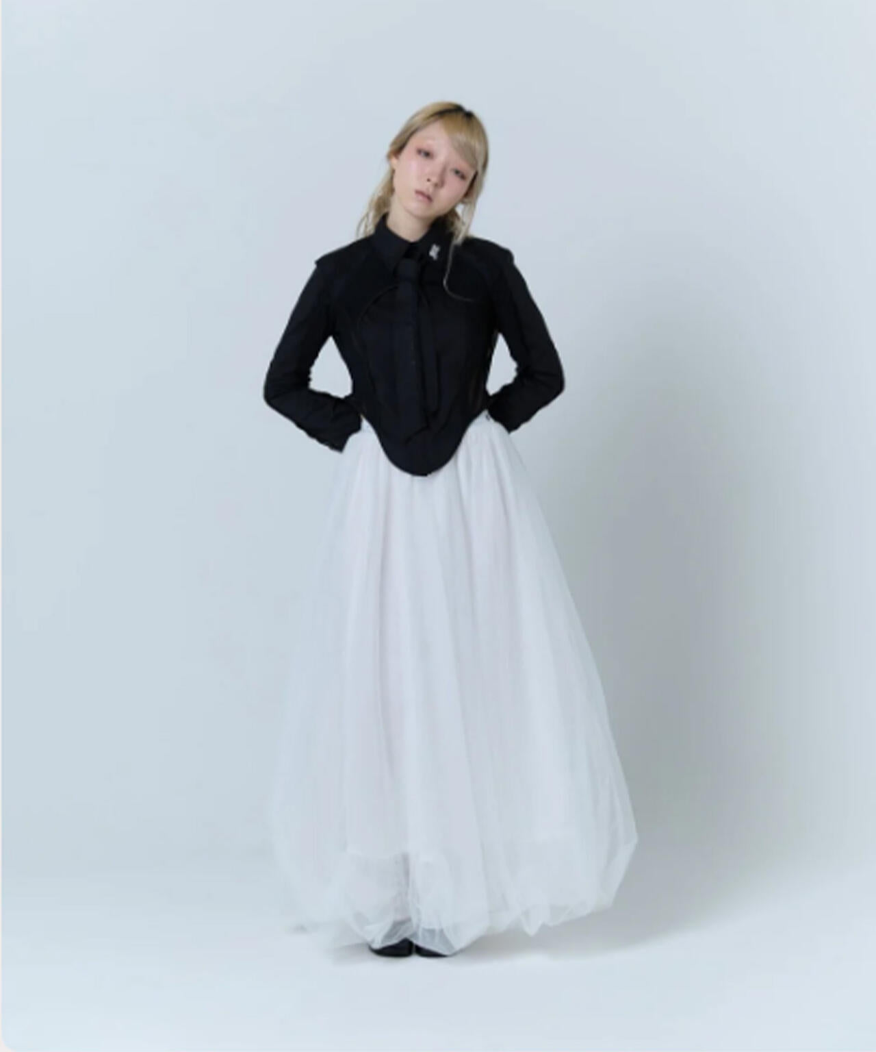 neith./ネイス/Tulle Bare Dress