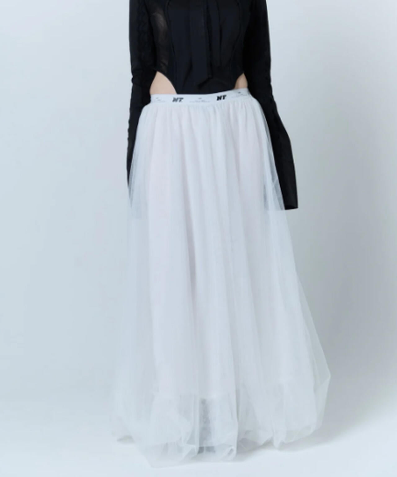 neith./ネイス/Tulle Bare Dress