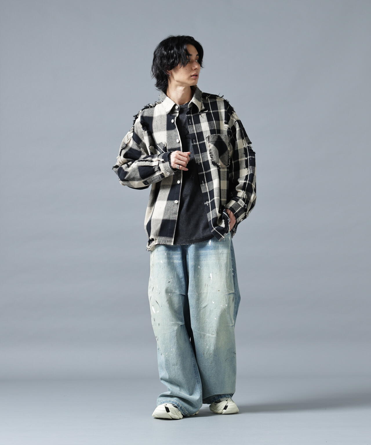 H:180cm C:88cm W:69cm H:90cm 着用サイズ：L