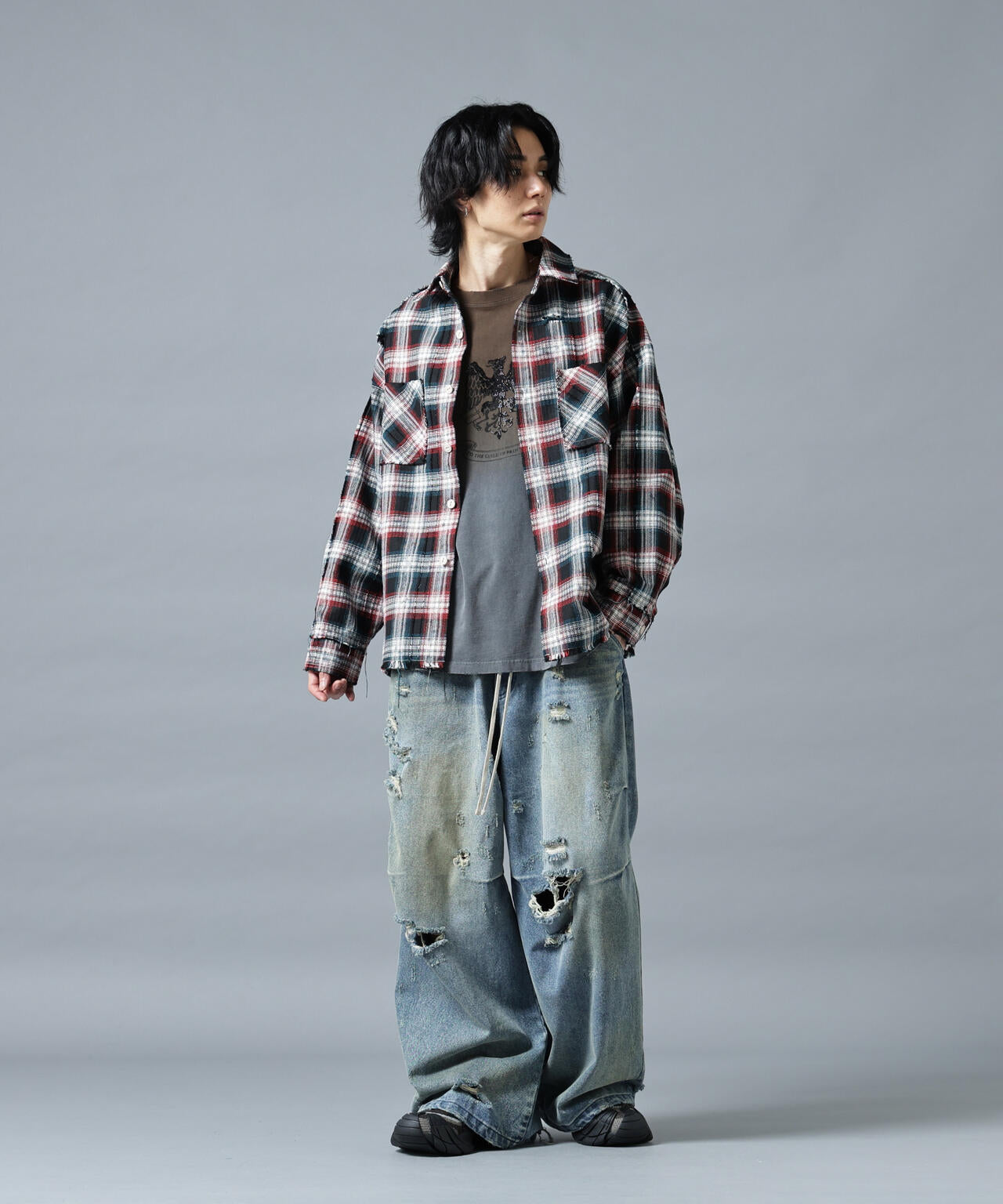 H:180cm C:88cm W:69cm H:90cm 着用サイズ：L