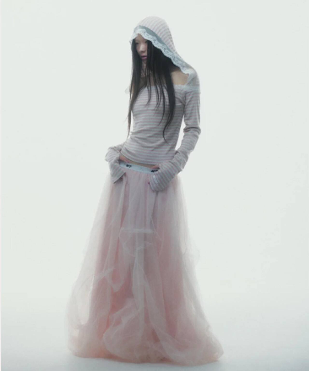 neith./ネイス/Veil Border Tops