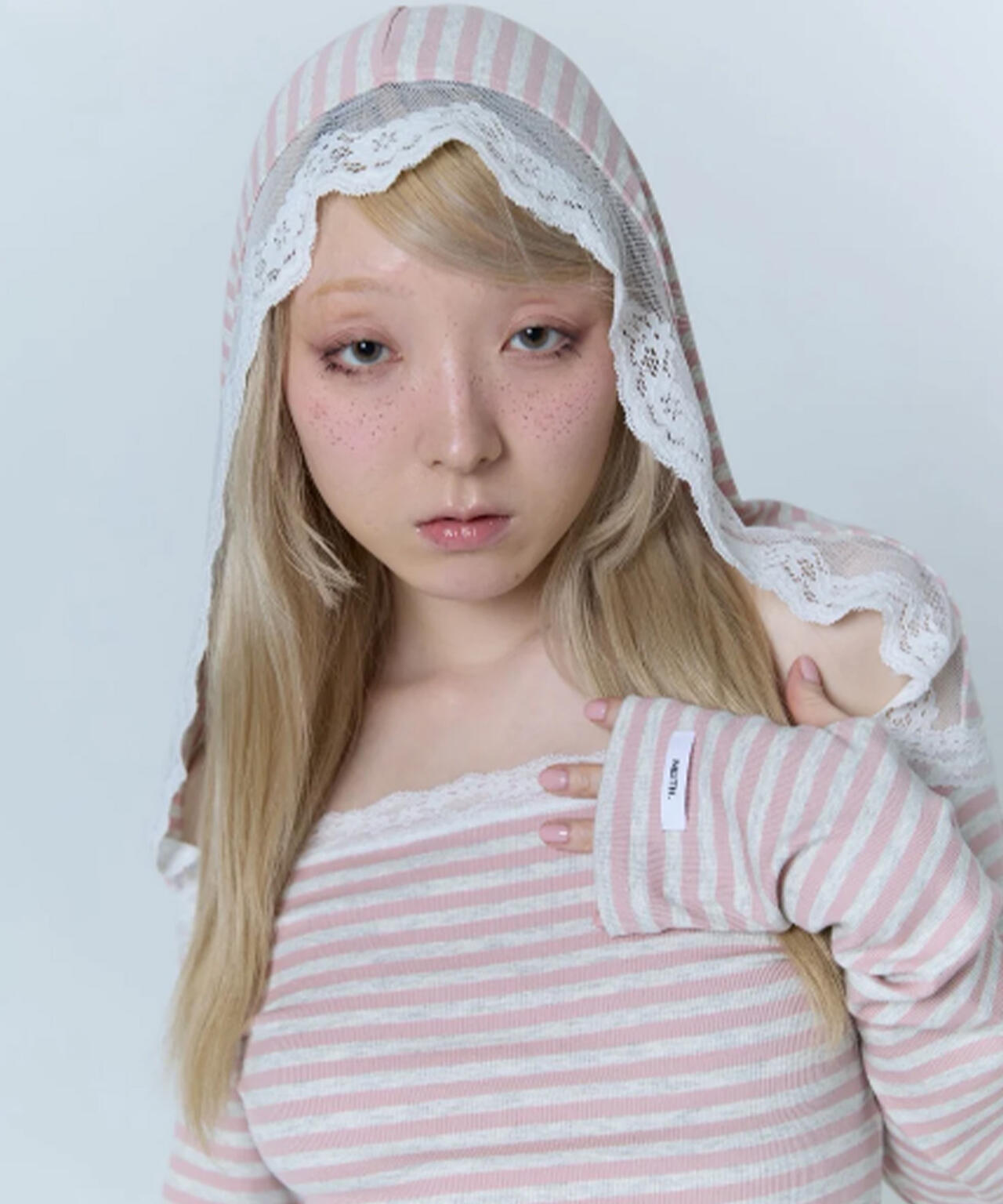 neith./ネイス/Veil Border Tops