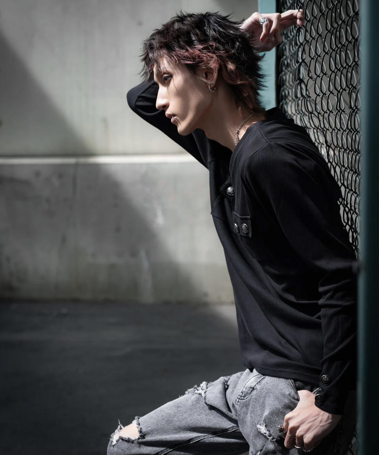 gibous/ギボス/Button v neck tops
