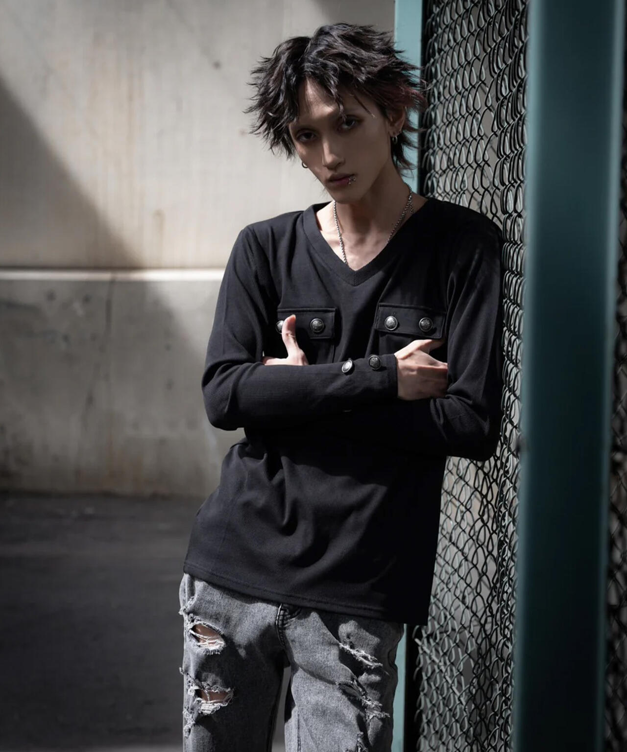 gibous/ギボス/Button v neck tops