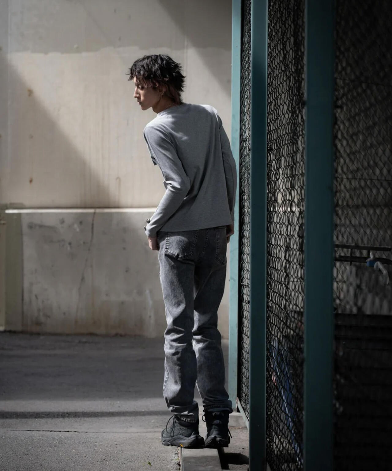 gibous/ギボス/Button v neck tops