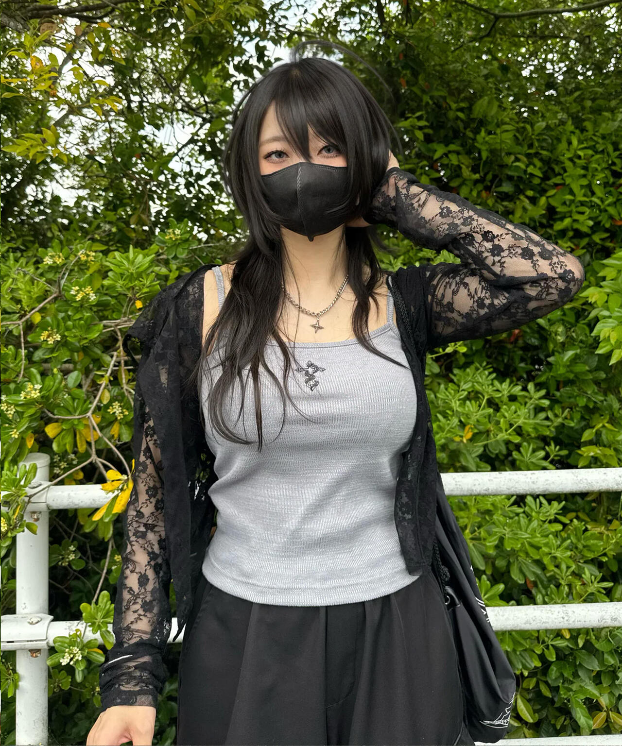 gibous/ギボス/SNAKE CROSS CAMISOLE