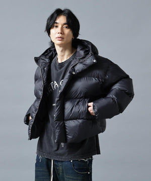H:180cm C:88cm W:69cm H:90cm 着用サイズ：L