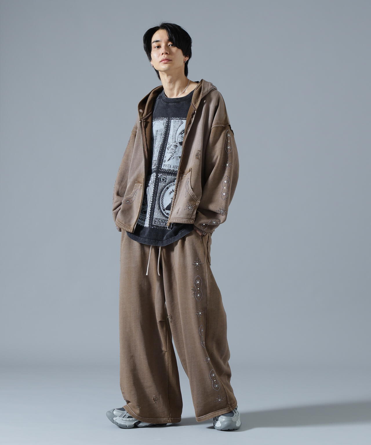 DankeSchon/ダンケシェーン/STUDS SWEAT BAGGY PANTS