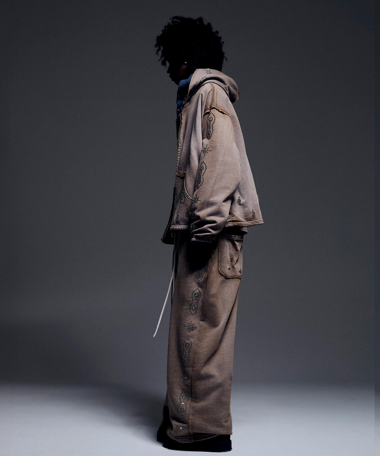 DankeSchon/ダンケシェーン/STUDS SWEAT BAGGY PANTS