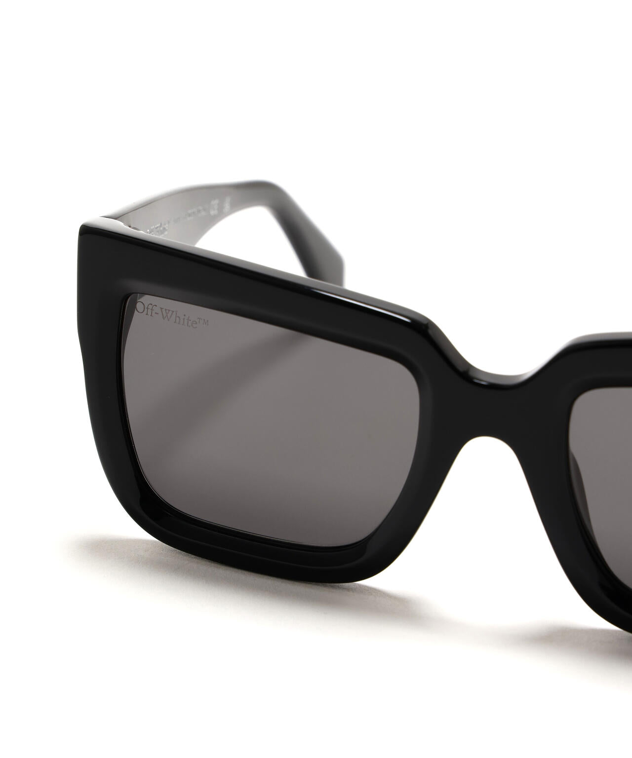 Off-White/オフホワイト/Sunglasses OERI088