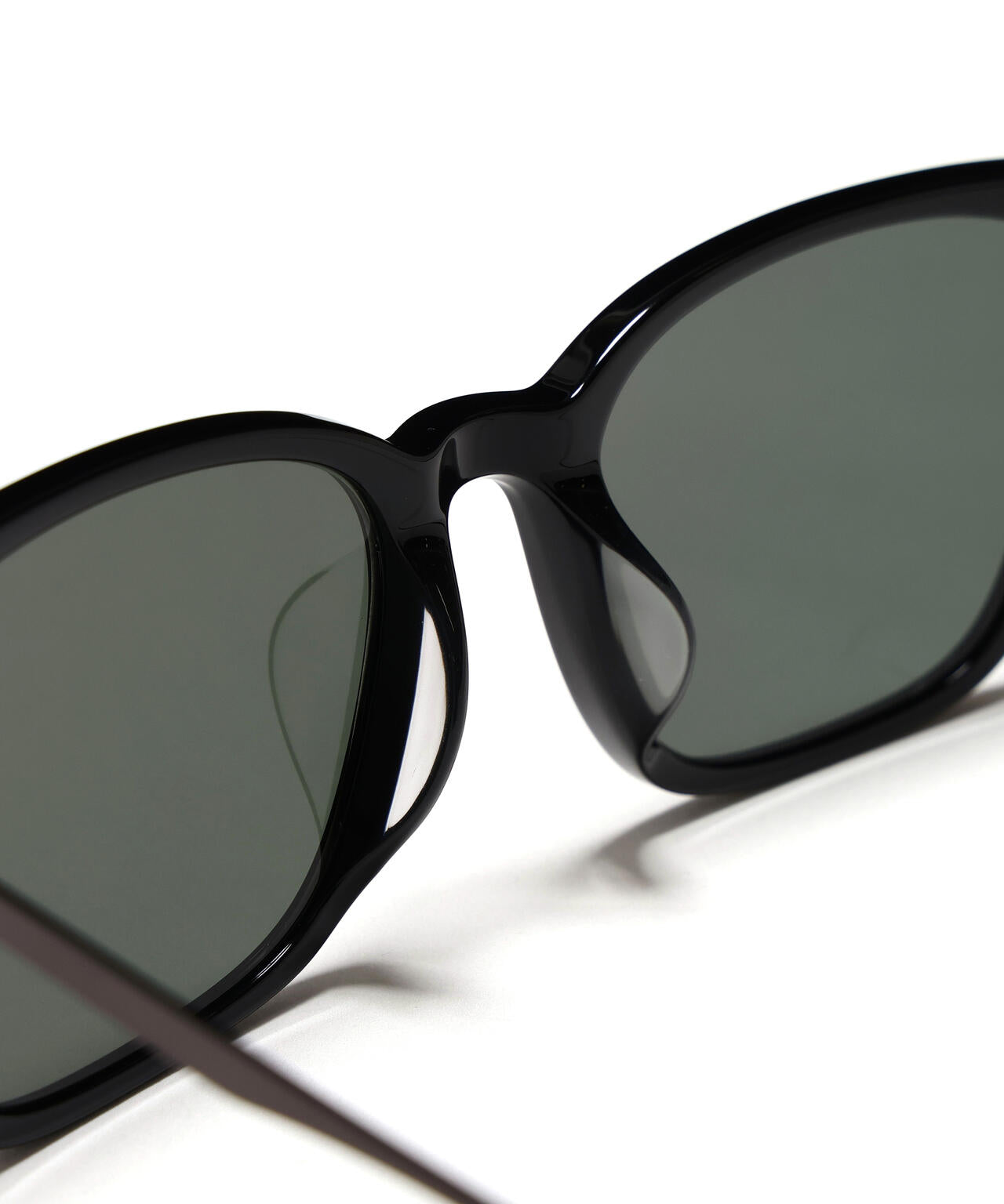 CalvinKlein/カルバンクライン/Sunglasses